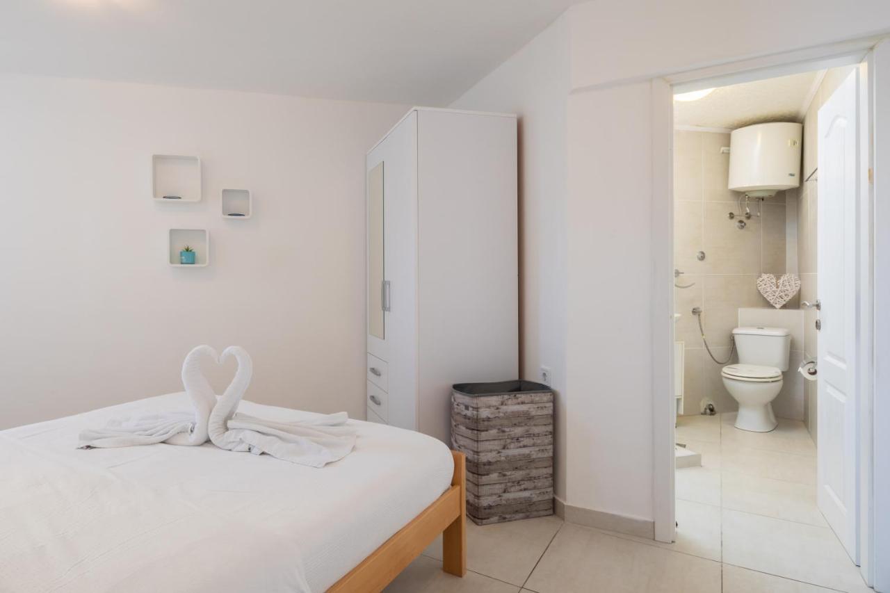 Estella Villa Apartments 로고즈니차 외부 사진