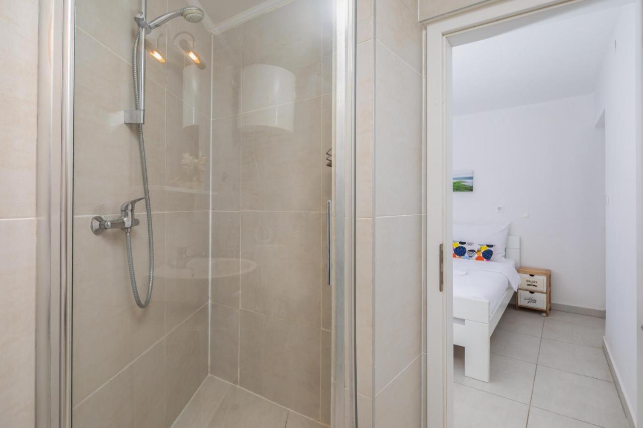 Estella Villa Apartments 로고즈니차 외부 사진