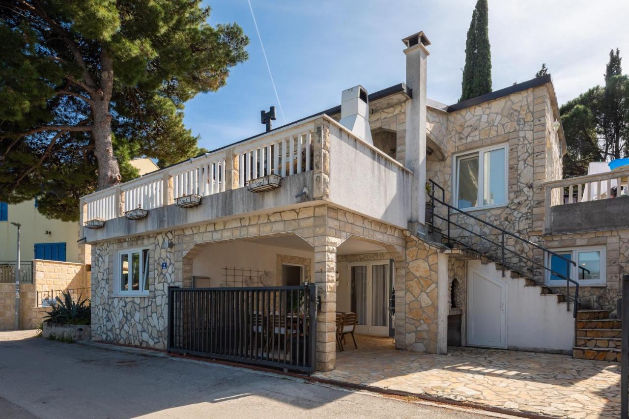 Estella Villa Apartments 로고즈니차 외부 사진